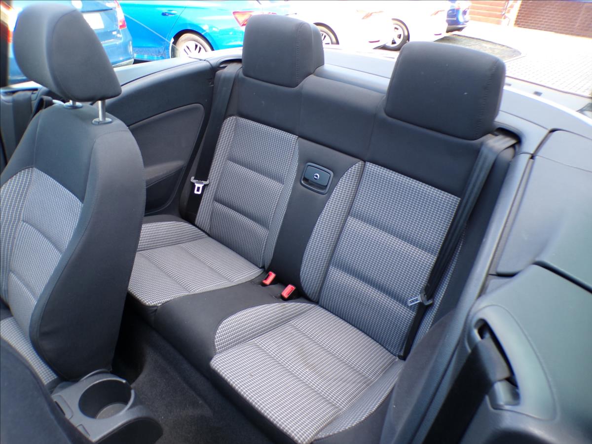 Volkswagen EOS