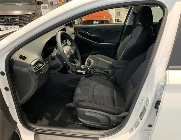 Hyundai i30 22