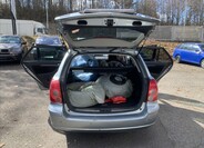 Toyota Avensis 17