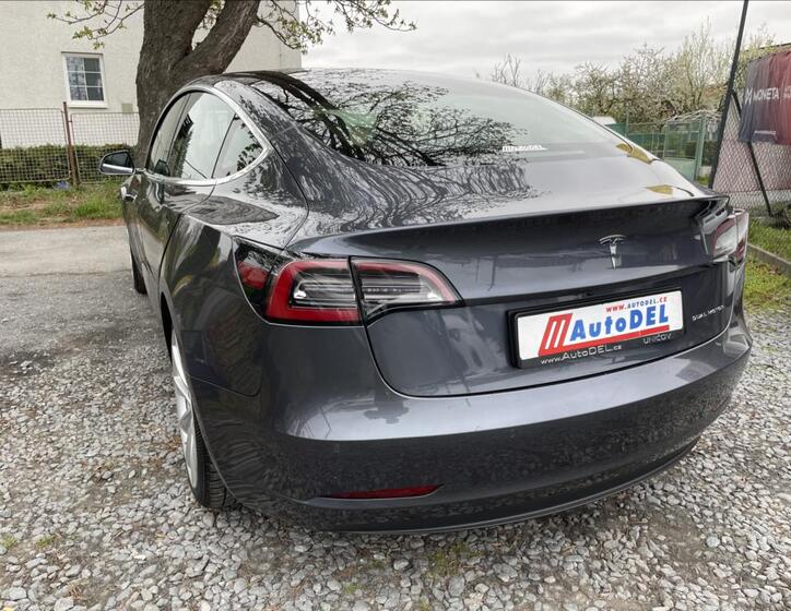 Tesla Model 3 3