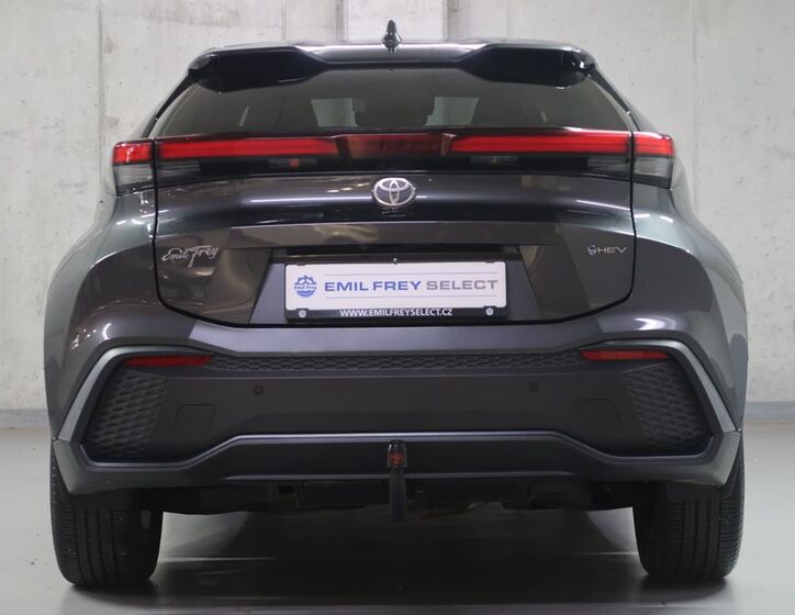 Toyota C-HR 6