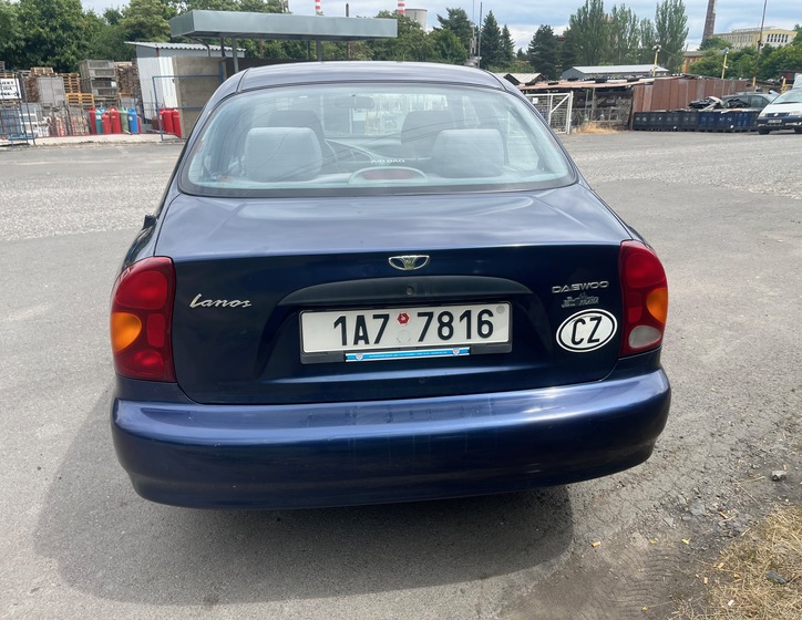 Daewoo Lanos 4