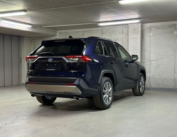 Toyota RAV4 5