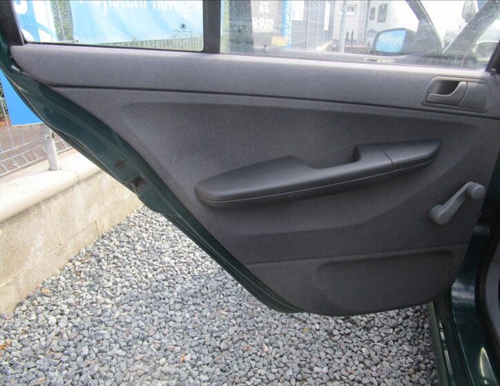Škoda Fabia 27