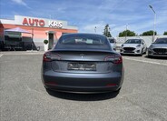 Tesla Model 3 6