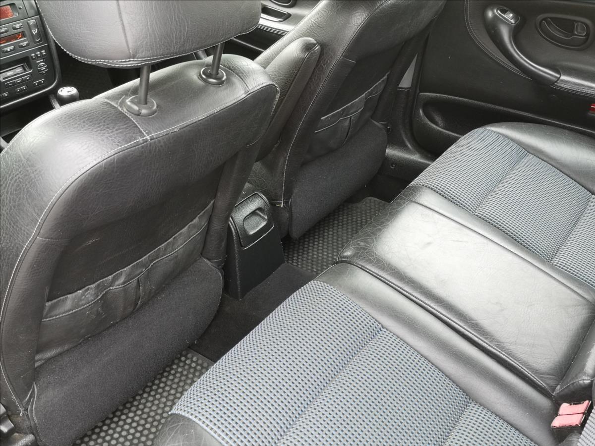 Peugeot 406