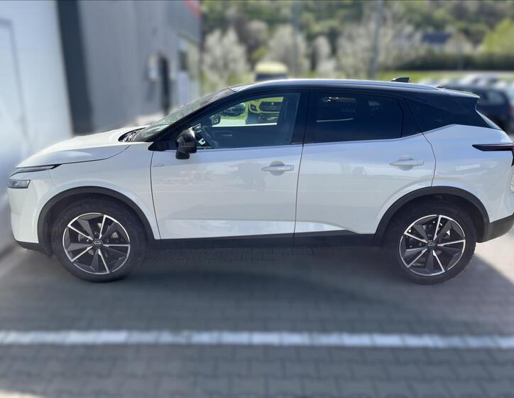 Nissan Qashqai 11