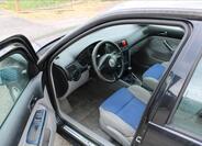 Volkswagen Golf 9
