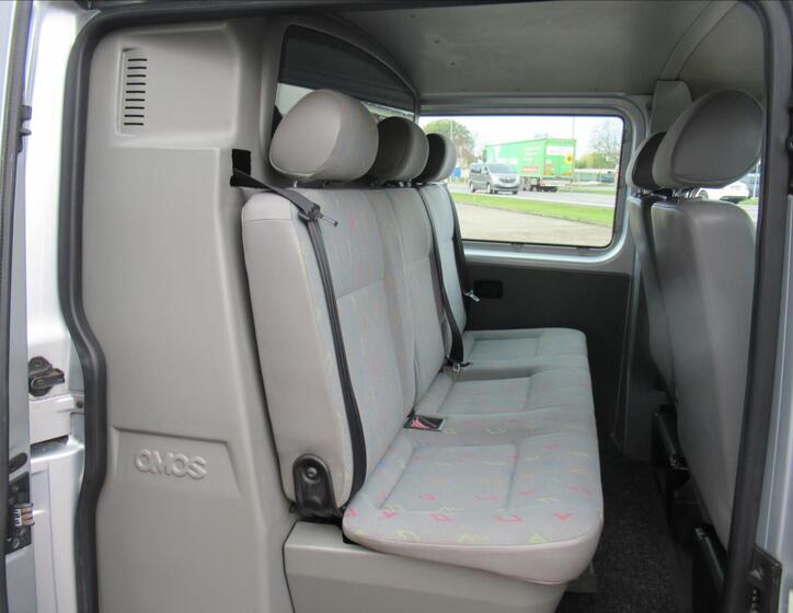 Volkswagen Transporter 17