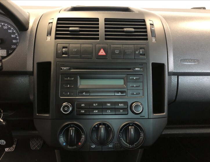 Volkswagen Polo 16