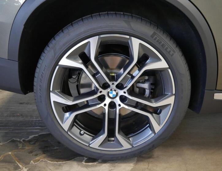 BMW X5 9