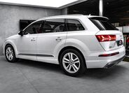 Audi Q7 7