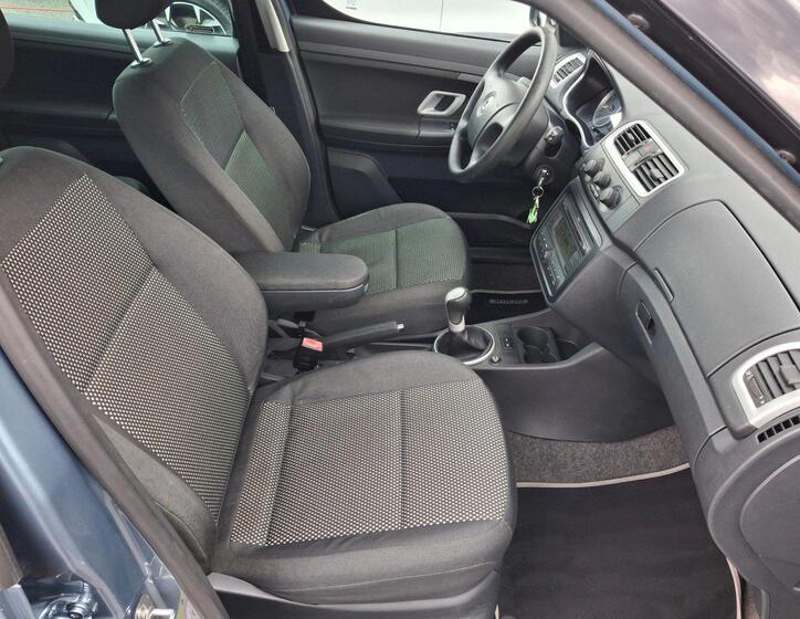Škoda Roomster 26