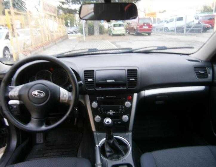 Subaru Legacy 12