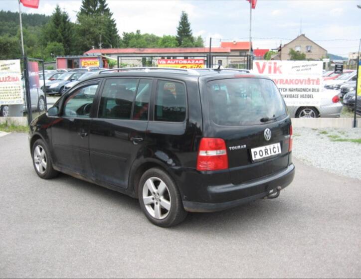 Volkswagen Touran 5