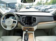 Volvo XC90 27