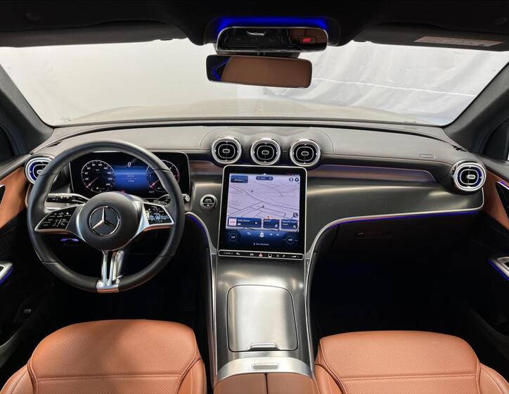 Mercedes-Benz GLC 13