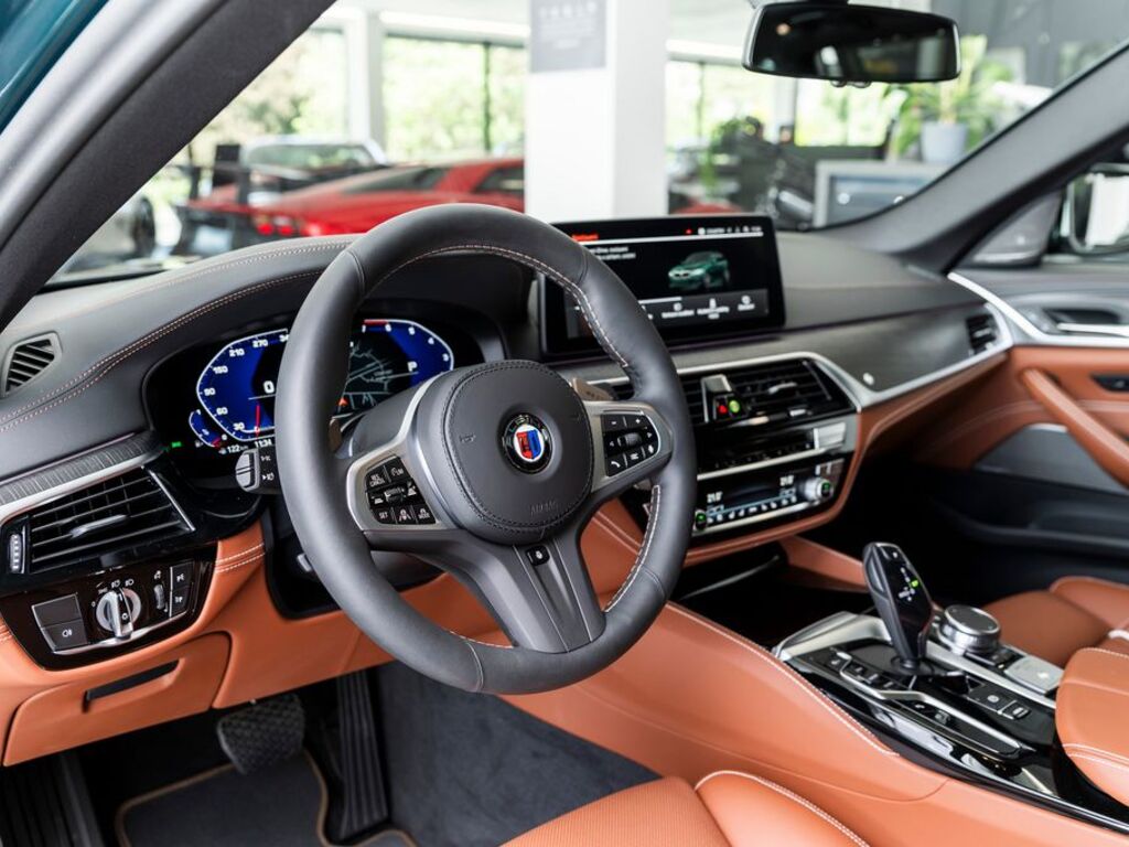 Alpina B5 5