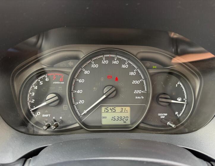 Toyota Yaris 11