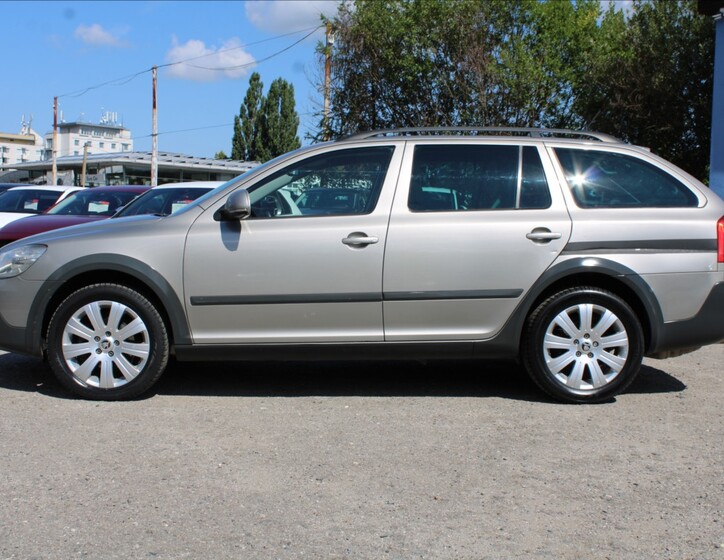 Škoda Octavia 8