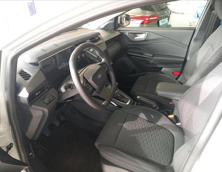 Ford Puma 33