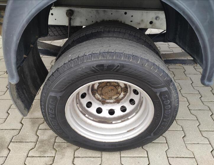 Ford Transit 16
