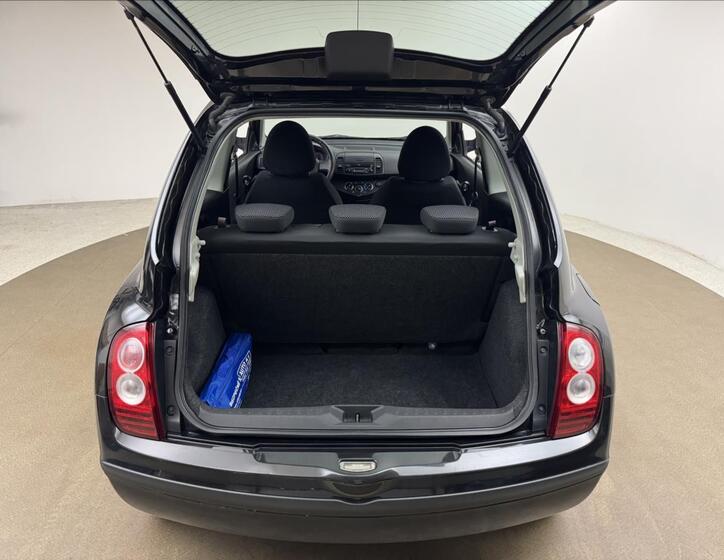 Nissan Micra 23