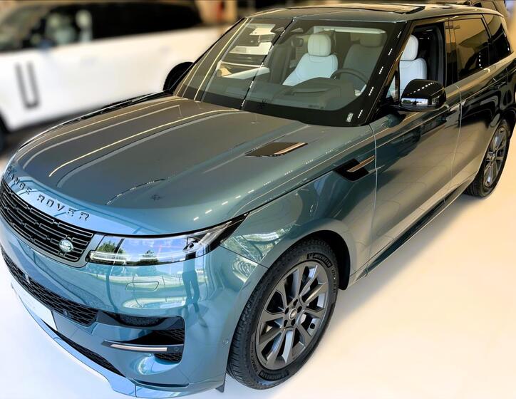 Land Rover Range Rover Sport 10