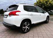 Peugeot 2008 10
