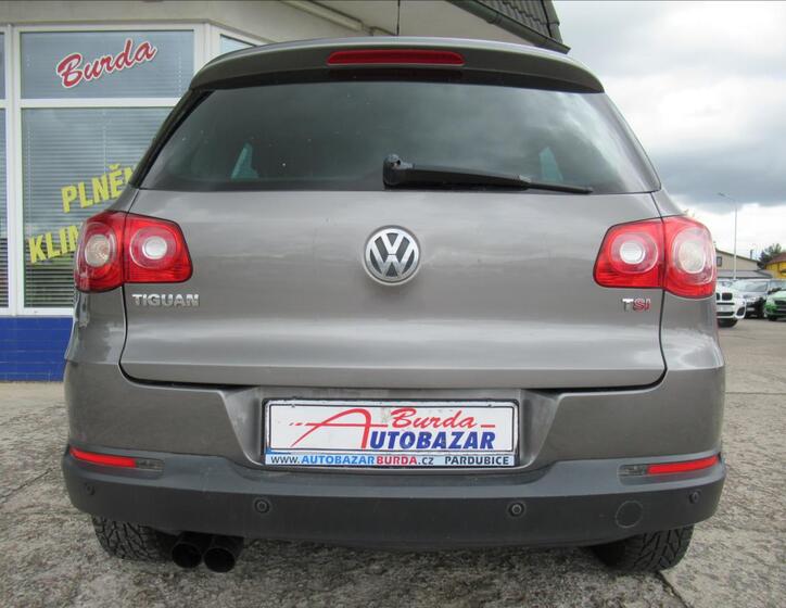 Volkswagen Tiguan 6