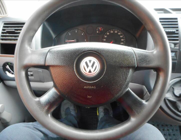 Volkswagen Transporter 15