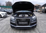 Audi Q7 9
