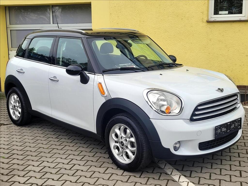 Mini Countryman 1