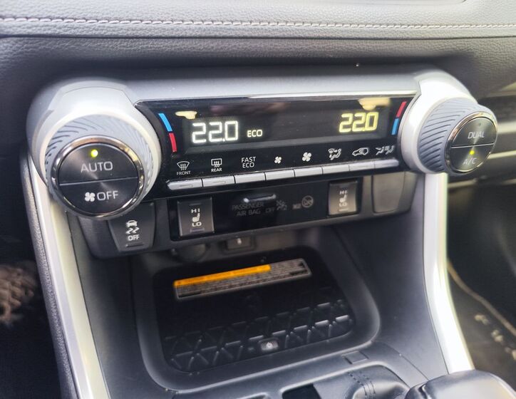 Toyota RAV4 20