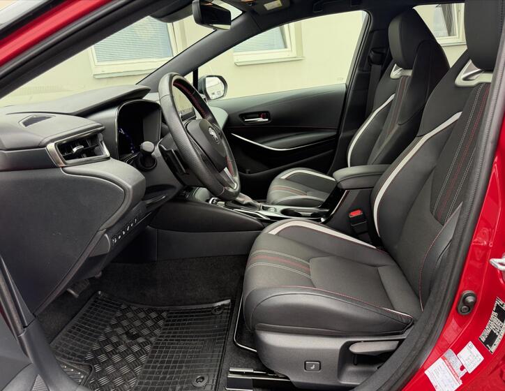 Toyota Corolla 8