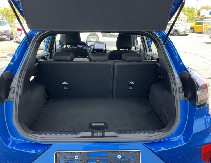 Ford Puma 38
