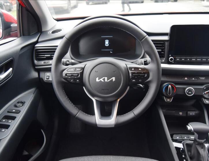KIA Stonic 6