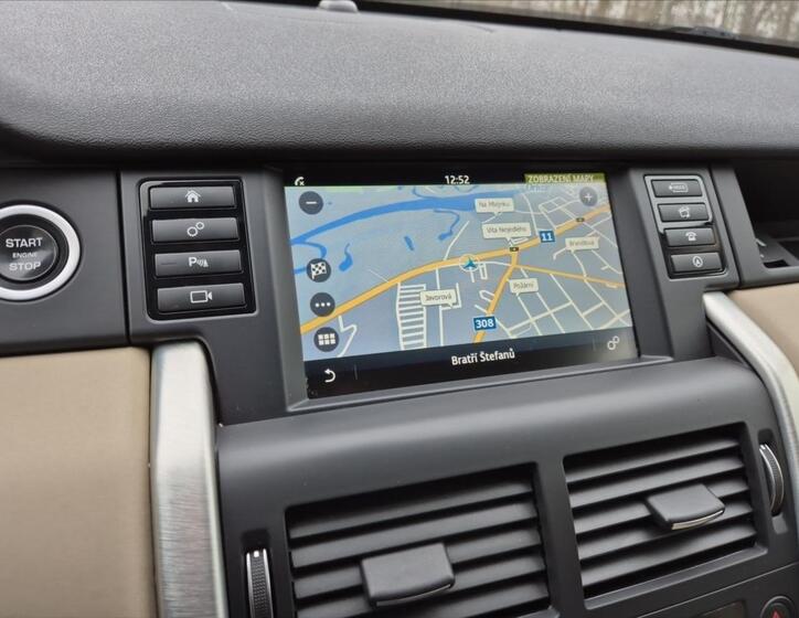 Land Rover Discovery Sport 18