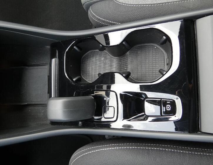 Volvo XC40 17