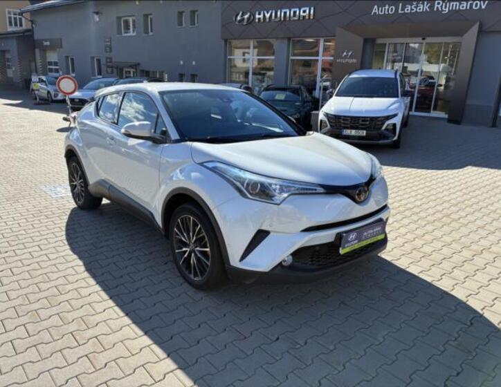 Toyota C-HR 1