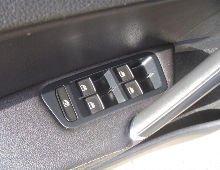 Volkswagen Golf 8
