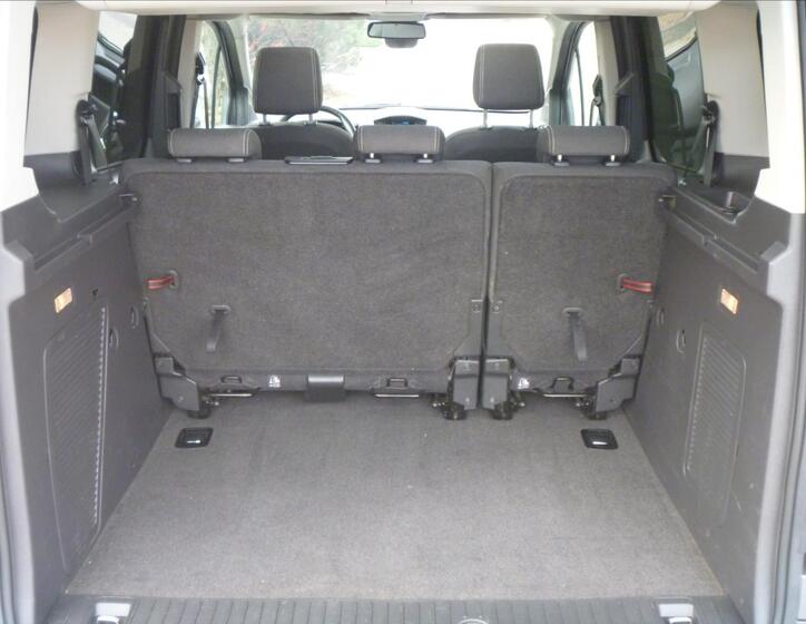 Ford Tourneo Connect 27