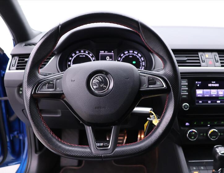Škoda Octavia 15