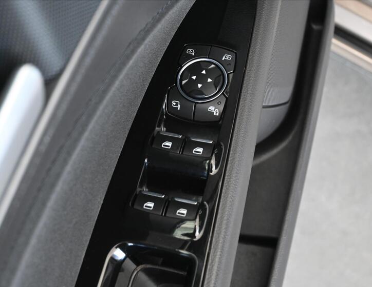 Ford Mondeo 27