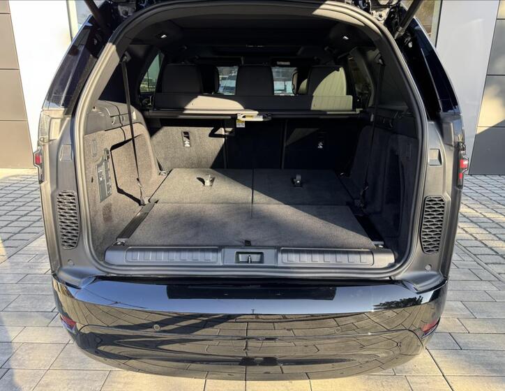Land Rover Discovery 10