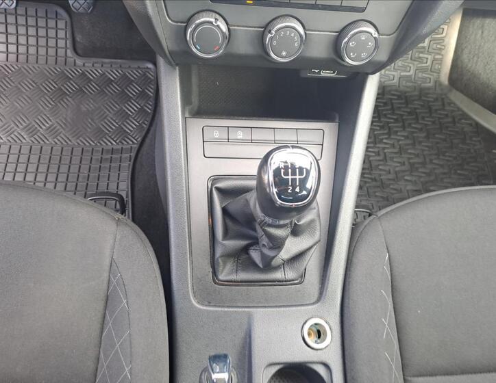 Škoda Octavia 13