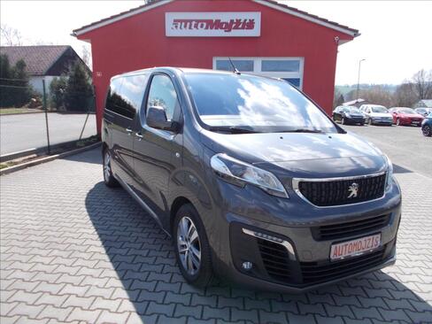 Peugeot Traveller