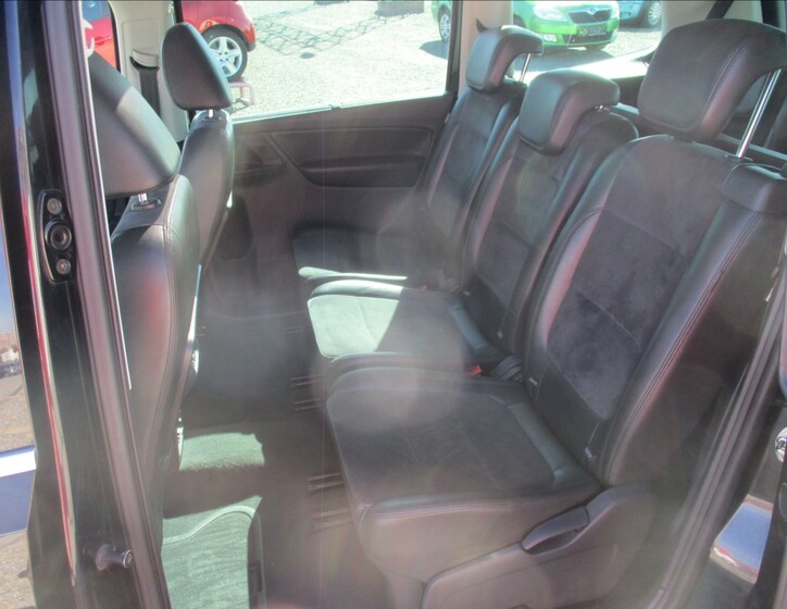 Volkswagen Sharan 10