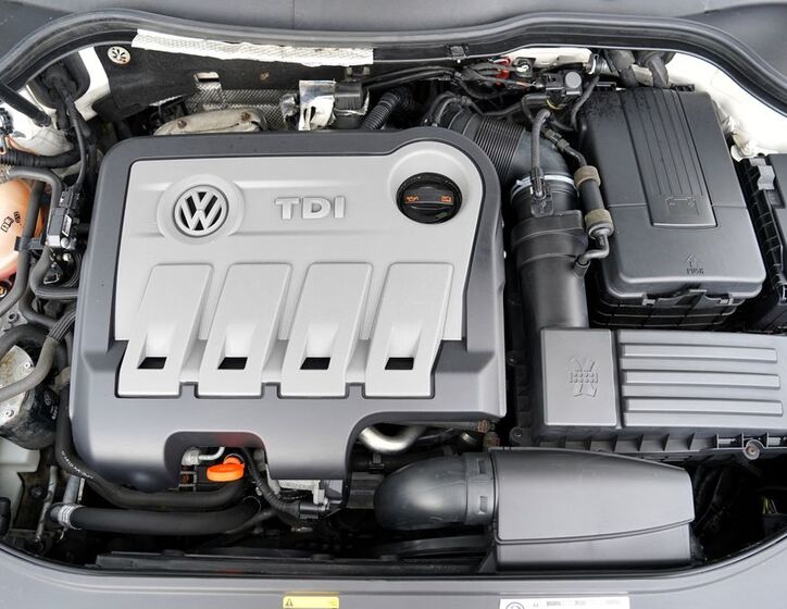 Volkswagen Passat 10