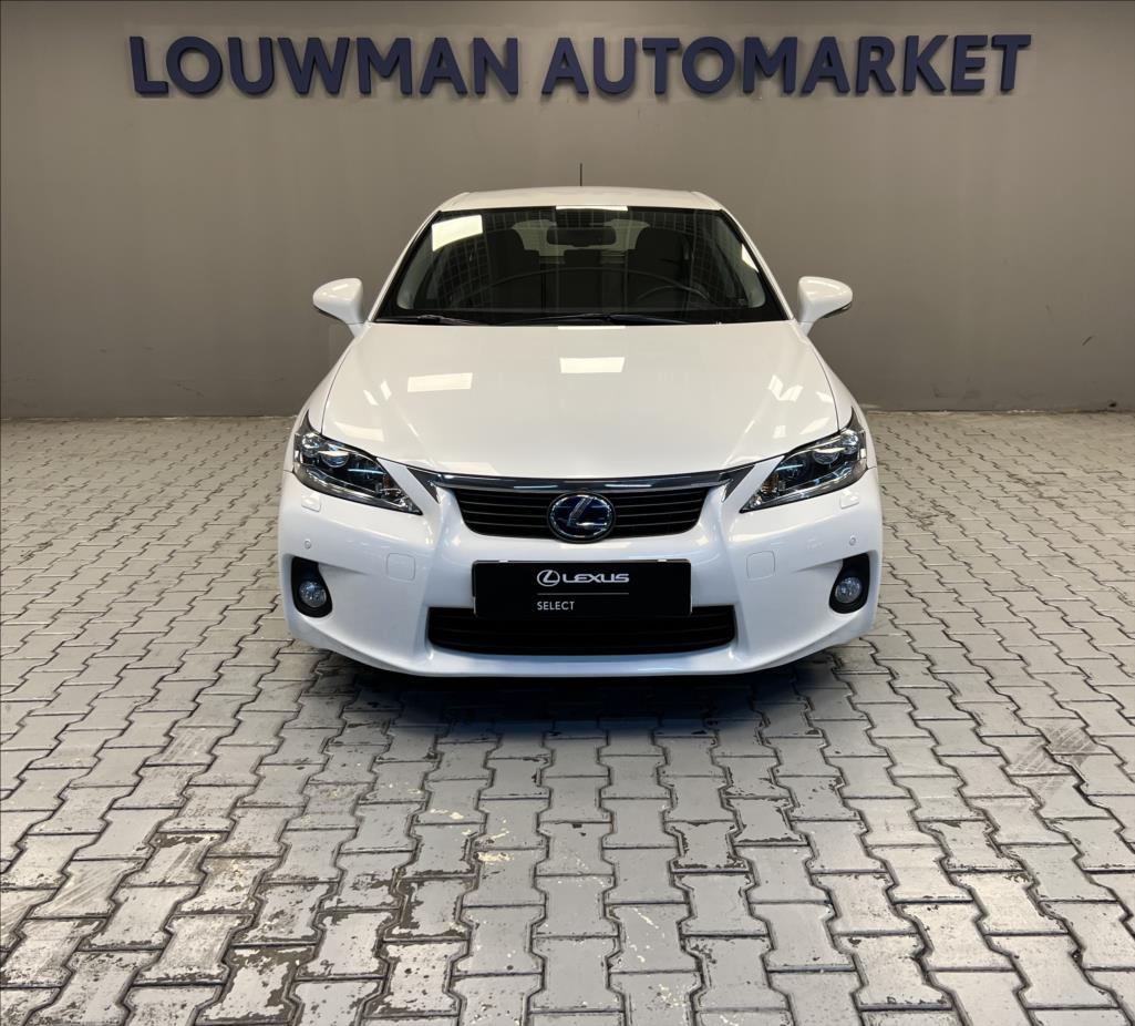 Lexus CT 200h